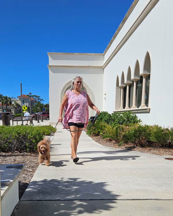 Pet sitting a dog in Nokomis